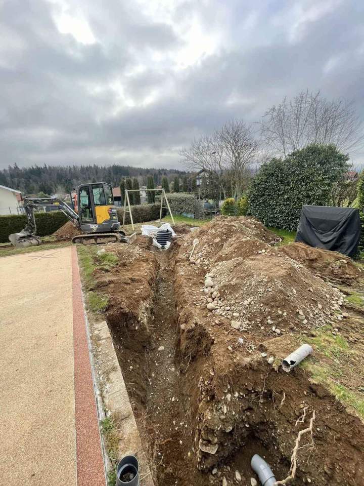 486377656 122168404718285344 1200385614264731848 n